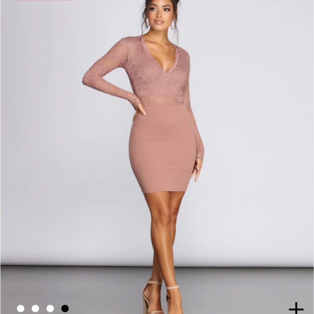 WINDSOR lace mini dress Mauve size Small